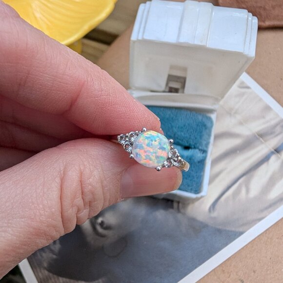 Vintage Sterling Silver Opal Estate Ring - Picture 1 of 11
